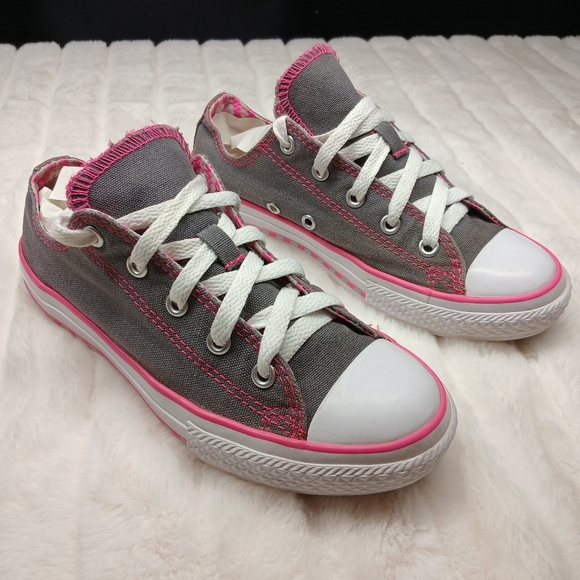 Converse Chuck Taylor All Star kids sneakers Size 2 - Picture 4 of 10